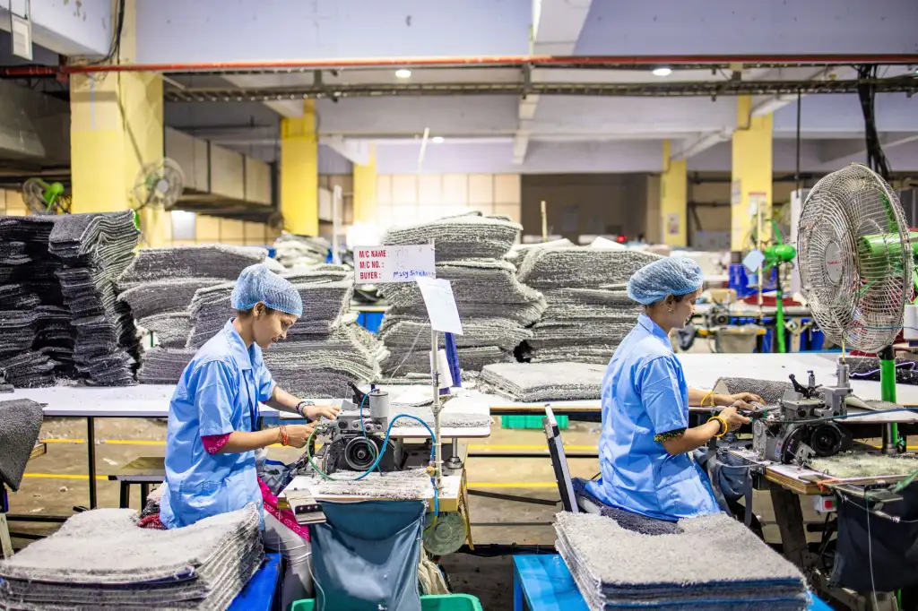 光纤跳线选型指南:适配器与衰减器在数据中心的关键应用