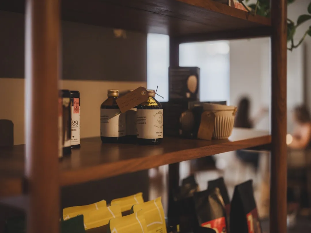 数据中心光纤跳线选型指南:适配器与衰减器搭配方案